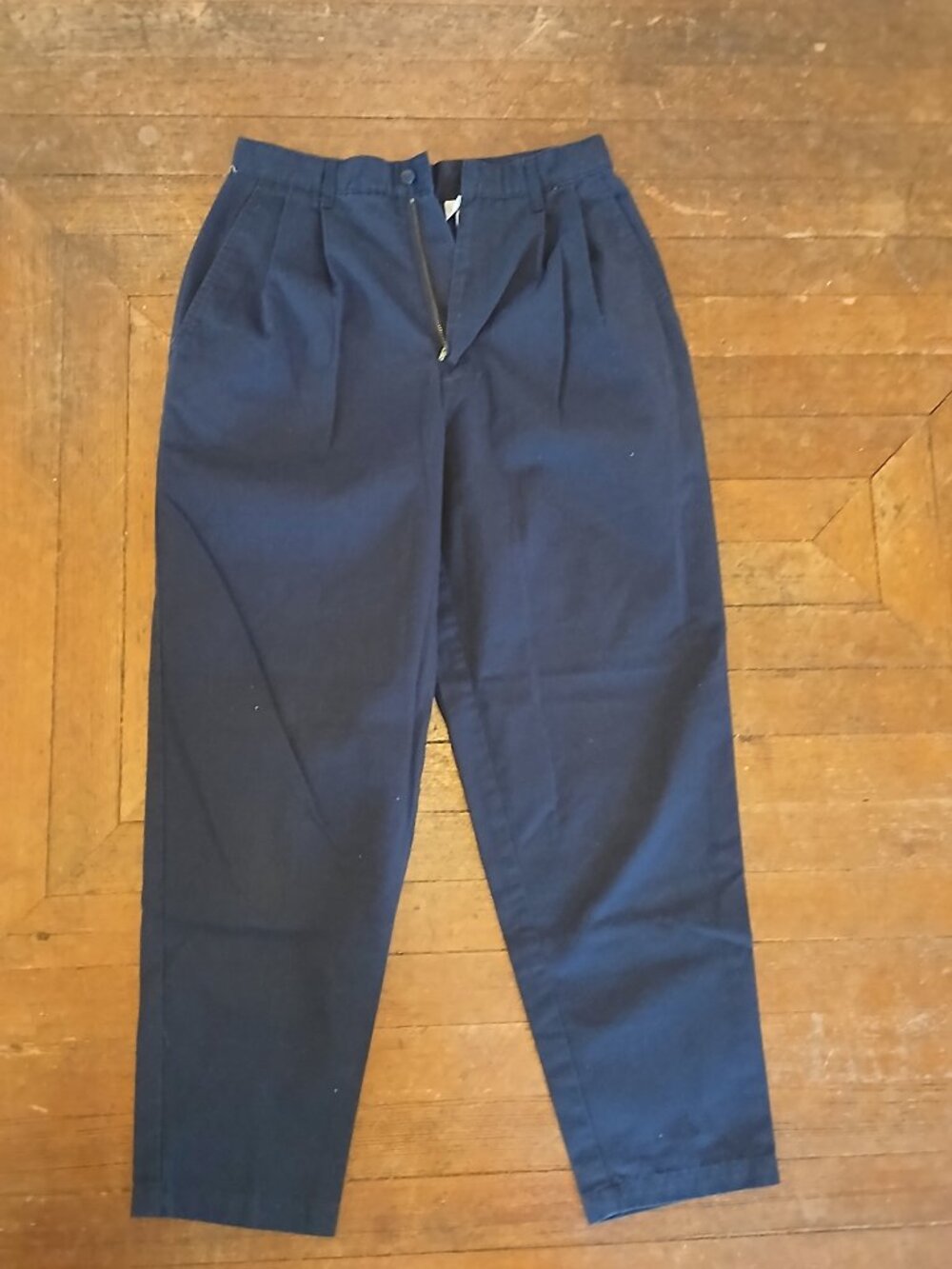 Womens Size 8 Short Navy Blue Pleated Trouser Pants Polyester Cotton